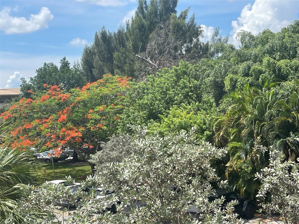 Photo - 1605 Abaco Dr Unit M4