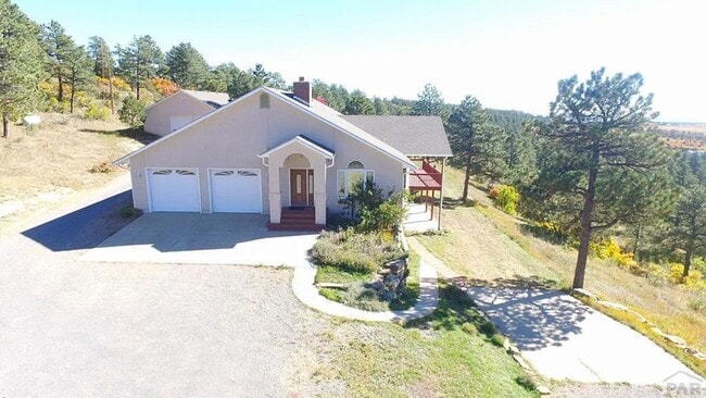 Building Photo - 8120 Table Mountain Rd