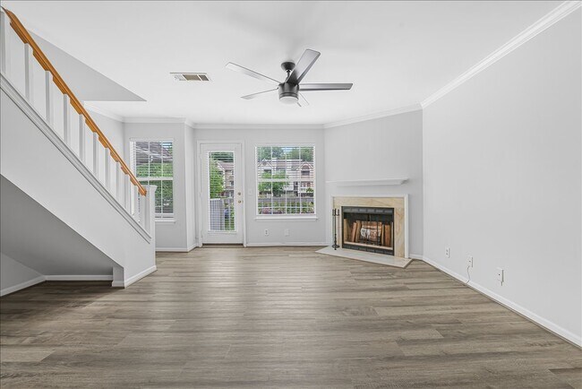Photo - 5820 Inman Park Cir Unit 220