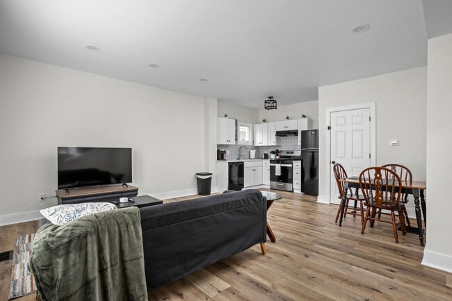 Photo - 844 Camp St Unit ID1303760P