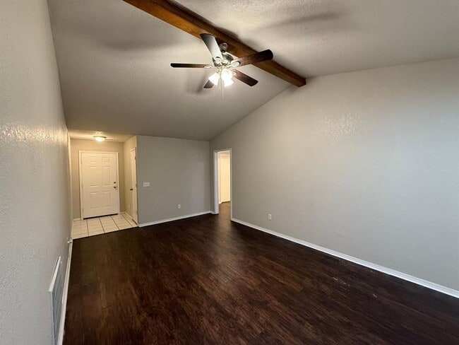 Photo - 808 W Elder Dr