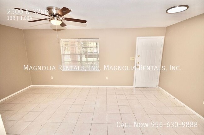 Photo - 2500 N 32nd St Unidad 2