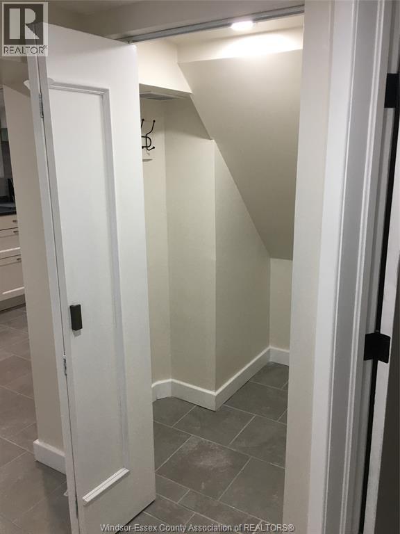 Photo - 1153 Elsmere Ave