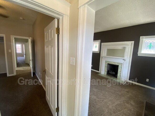 Photo - 184 S Emerson St