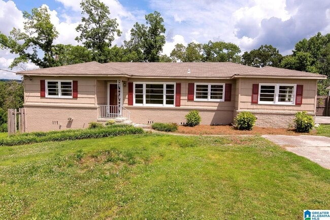 Building Photo - 901 28th Ave NE