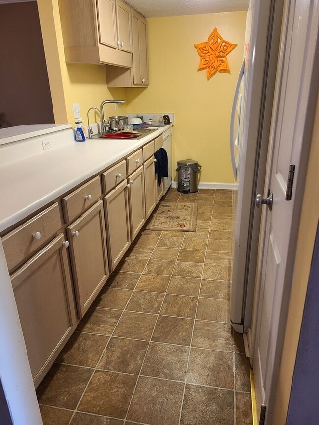 Photo - 5004 Falling Creek Ln