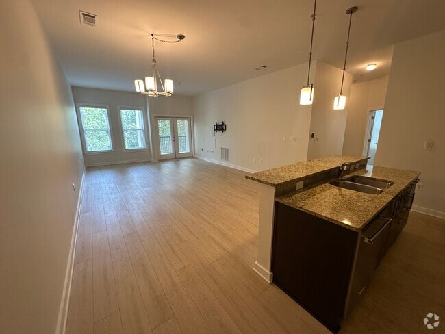 Building Photo - 870 Inman Village Pky NE Unit #333 Rental