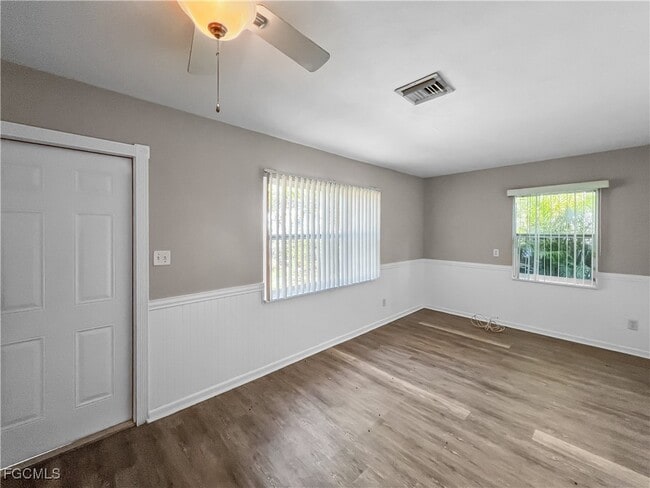 Photo - 1918 Grace Ave