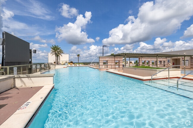 Piscina - The Standard at Gainesville