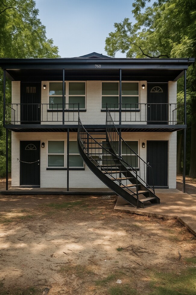 Building Photo - 760 Richmond Ave Rental