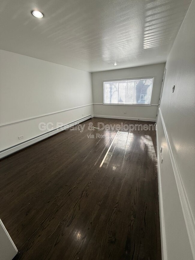 Photo - 4644 W 47th St Unidad 1