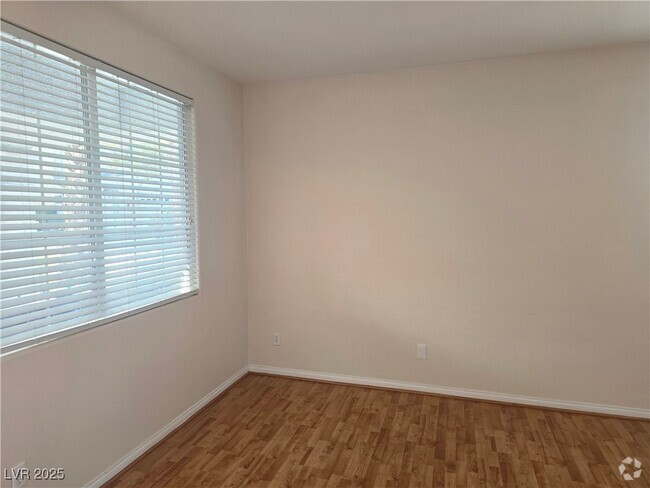 Building Photo - 10756 New Boro Ave Rental