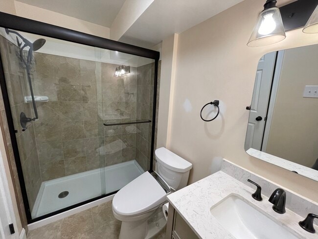 Basement bath - 10012 Beacon Pond Ln