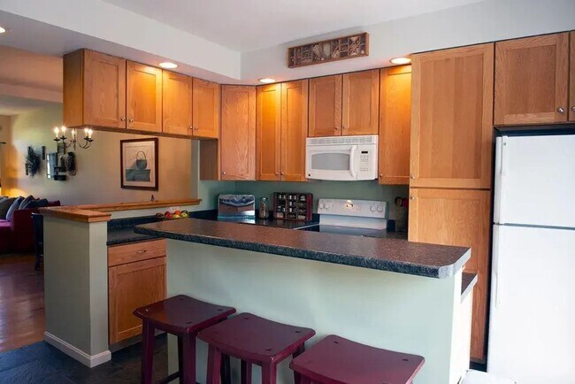 Photo - Beautiful Townhouse in White River Junction