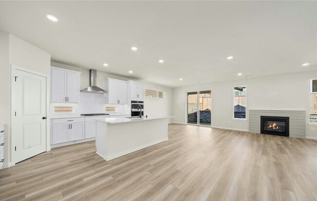 Photo - 5970 Thornhill Ave SW