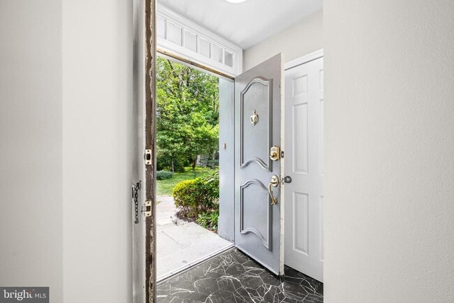 Photo - 15 Llanfair Rd