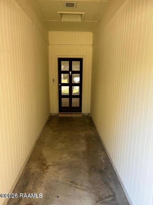 Photo - 205 Castle Row