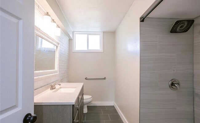 Photo - 2807 Bluebonnet St