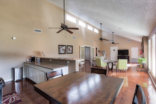 Pebblebend Apartments