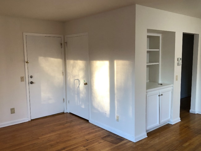 Photo - 2413 Brentwood Pkwy Unit 2