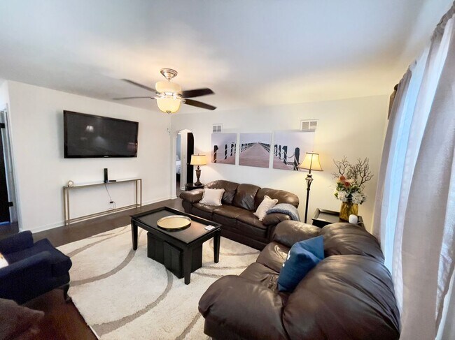 Photo - 2559 W 46th Ave