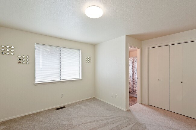 Photo - 10357 W Cory St Unit 3 bed Side