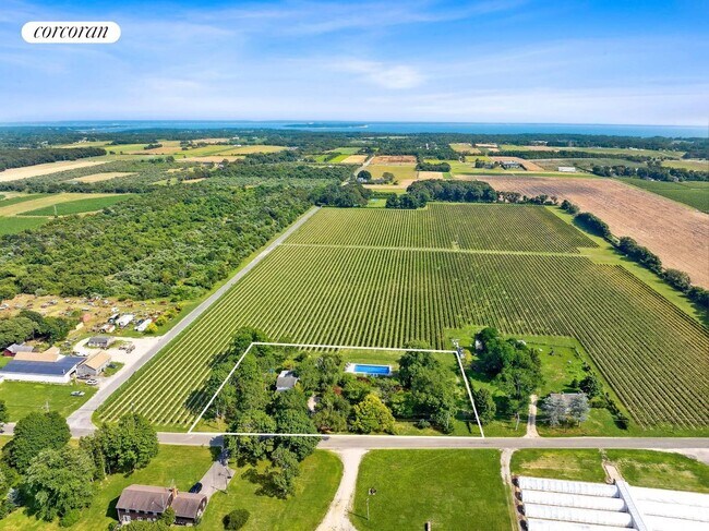 Photo - 2600 Oregon Rd