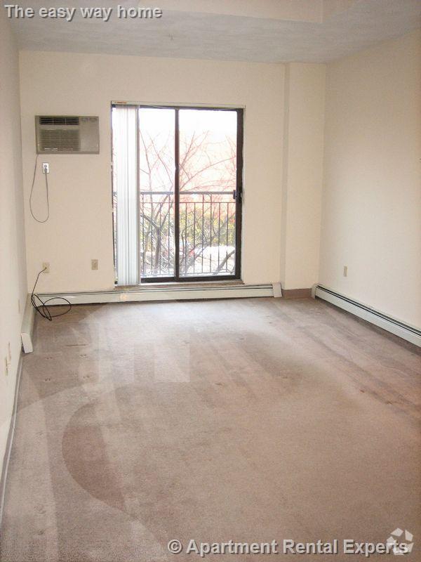 Building Photo - 373 Highland Ave Unit #206 Rental