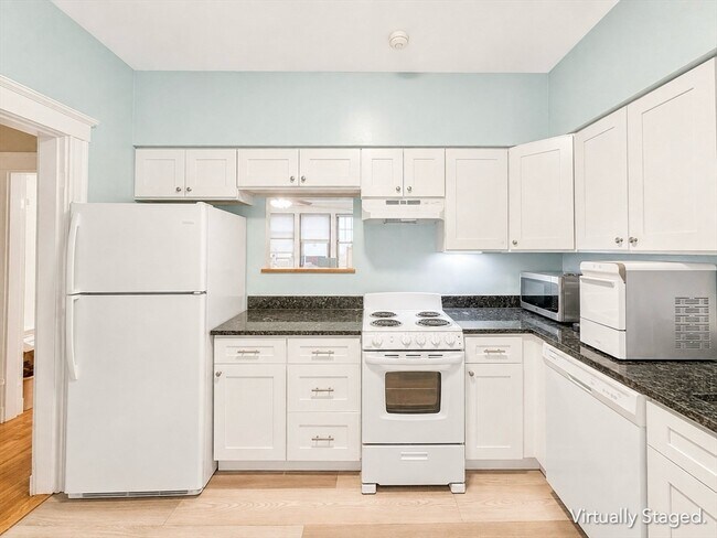 Photo - 1758 Commonwealth Ave Unidad 3