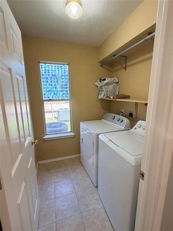 Photo - 17226 Tobermory Dr