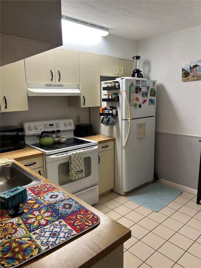 Photo - 980 Constitution Dr Unit 980F