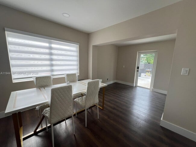 Photo - 945 79th Terrace Unit 2