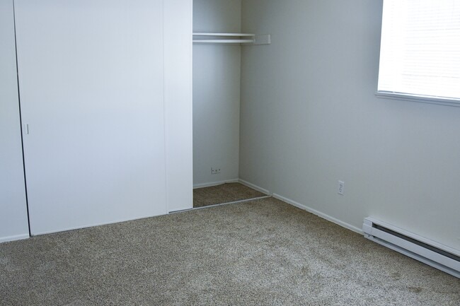 Halsey Summit Apartments