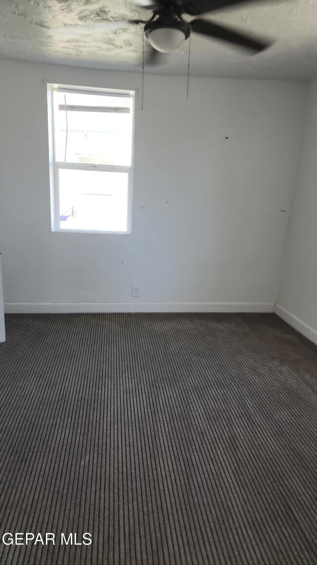 Photo - 151 N Pendell Rd
