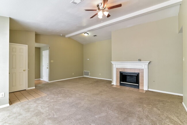 Photo - 23 Emery Cliff Pl