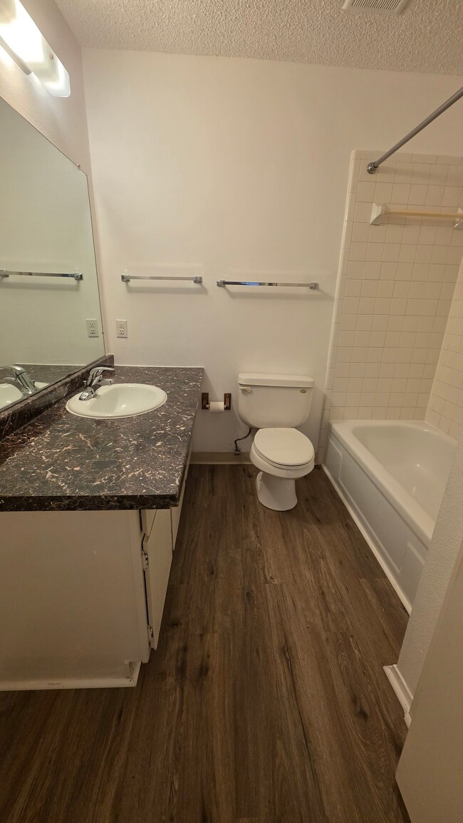 Photo - 2355 E Geddes Ave Unit E