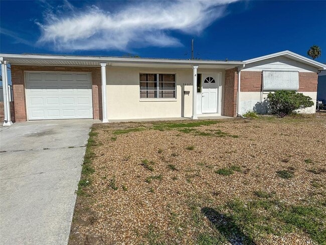 Building Photo - 3607 Cambridge St