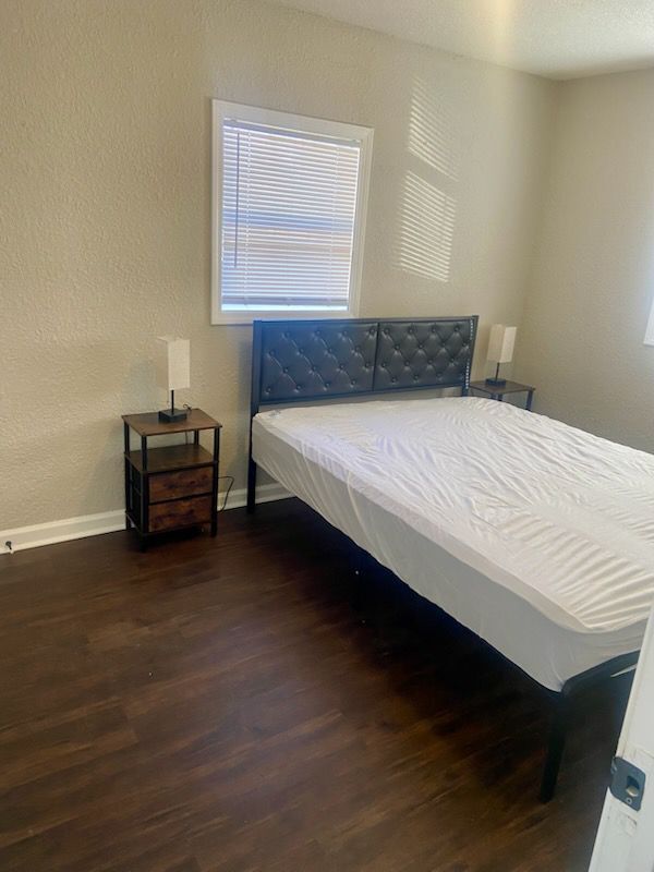 Photo - 1624 Stewart St