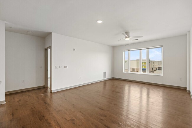 Photo - The Wildwood at Main