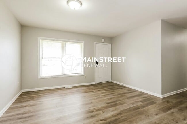3 Bedroom Pet-Friendly Home in Indianapolis, IN with Main Street Renewal