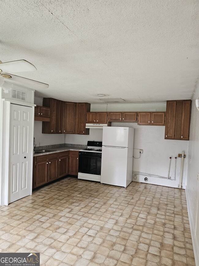 Photo - 29 Hominy Creek Rd
