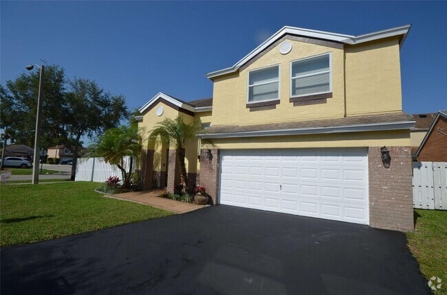 Building Photo - 10871 SW 11th Manor Rental