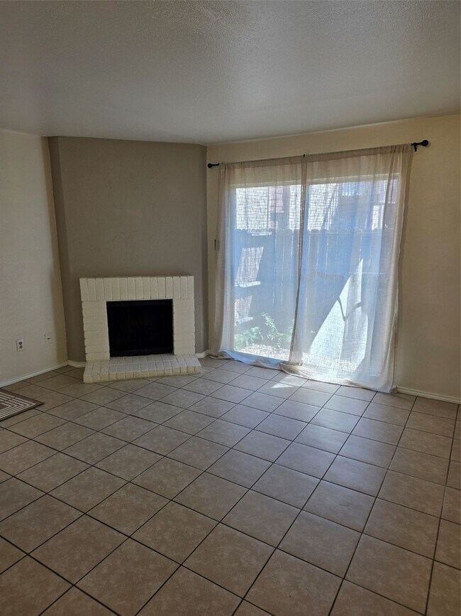 Photo - 12905 Woodforest Blvd Unit True