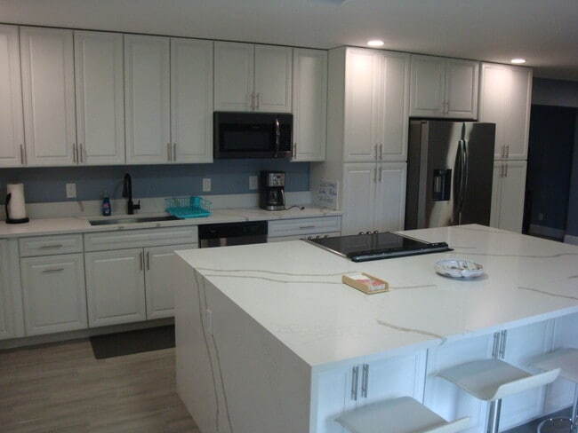 Photo - 1415 Lake Victoria Dr