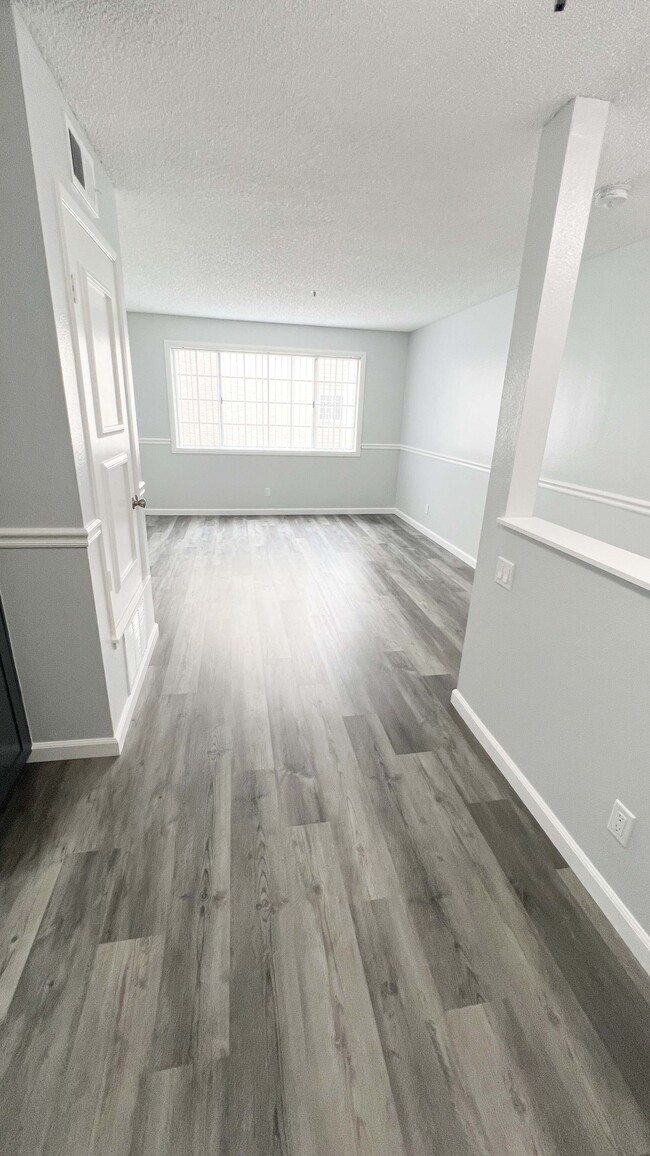 Photo - Belmont Place - Senior Community