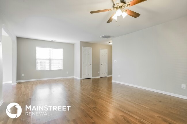 Photo - 1013 Collington Dr