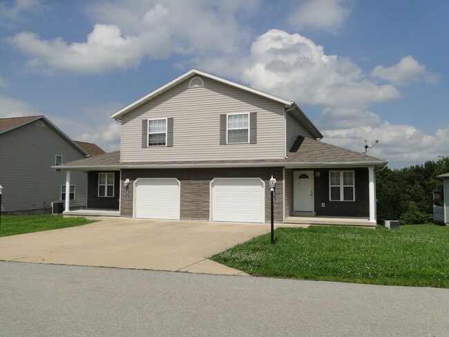Building Photo - 6148-MF2-E1 Unit A
