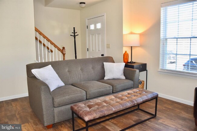 Photo - 503 Byler Cir