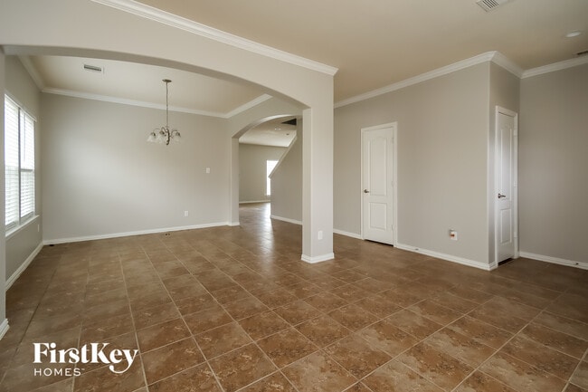 Photo - 517 Fieldhaven Ct