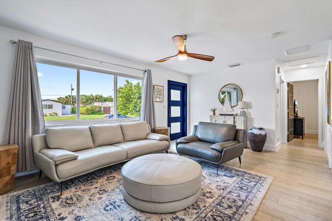 Photo - 428 Ebbtide Dr